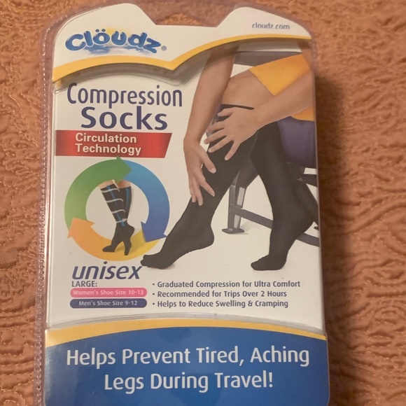 NIB Cloudz Travel Compression Socks Unisex Large - Picture 1 of 1